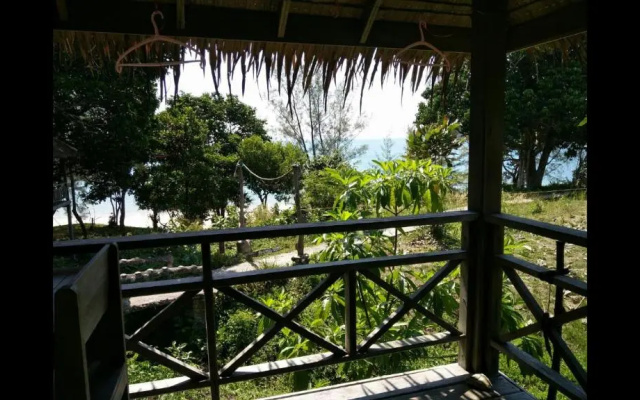 Jansom Bungalow 2