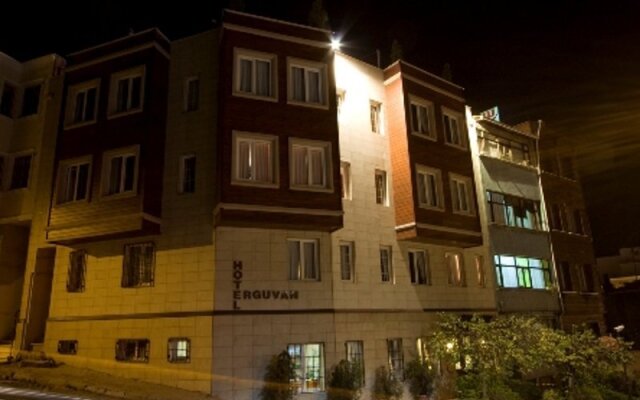 Erguvan Hotel Istanbul вид на фасад