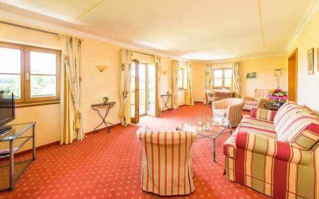 Hotel Altwirt