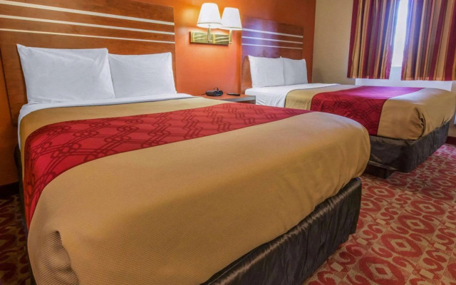 Econo Lodge Hermitage South