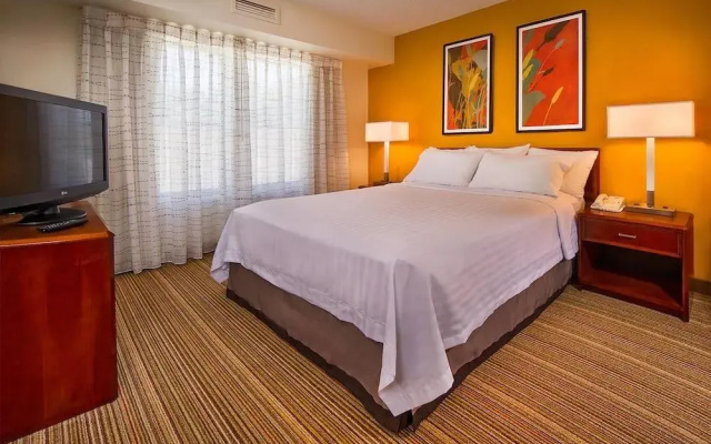 Sonesta ES Suites Fairfax Fair Lakes