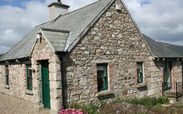 Waterstone Cottage