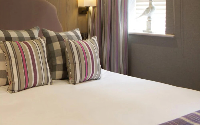 Queens Head Inn & Restaurant