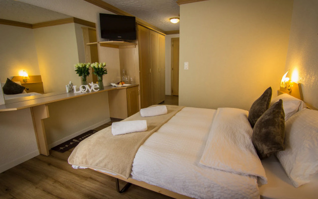 Hotel Bristol