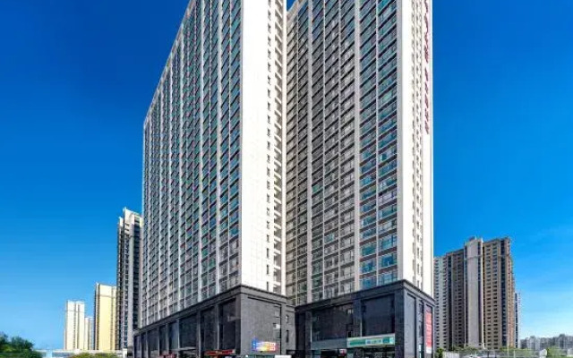 Dream Cinema Hotel