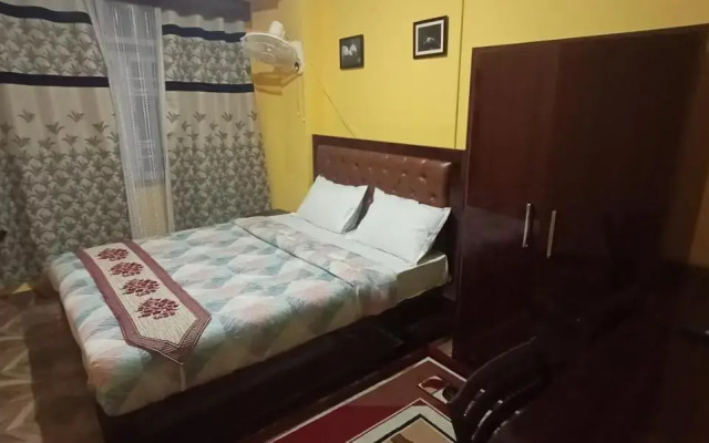 Hotel parichit