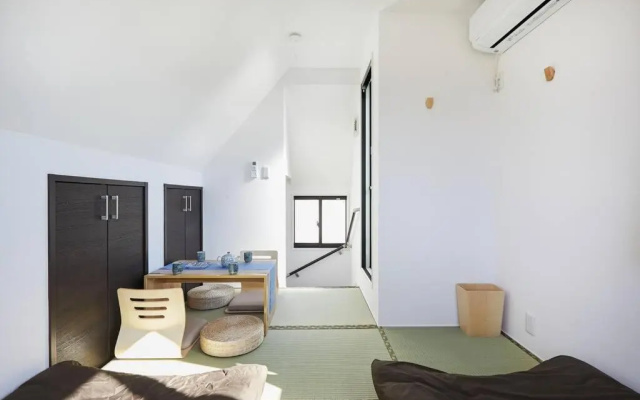Shinkoiwa house at JR line.Easy to airport&Disney.