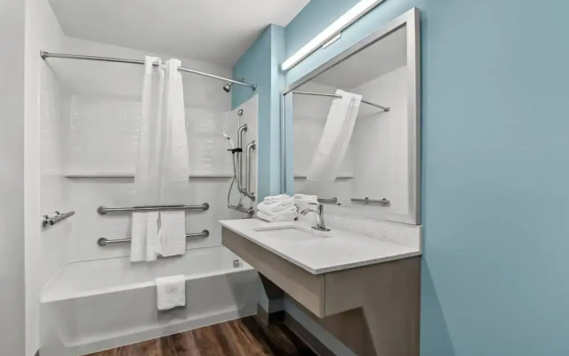Woodspring Suites Newington - Hartford South