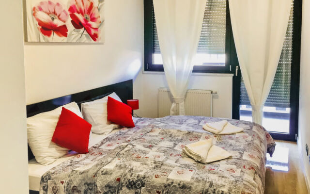 Апартаменты Nova Galerija Apartments вид на фасад