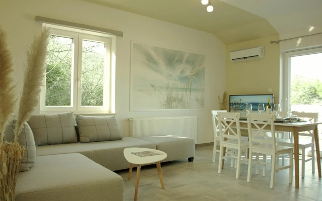Harbor apartments 2