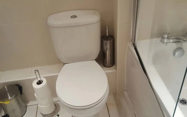 The Worsley Exclusive 2 Bed Apartment W