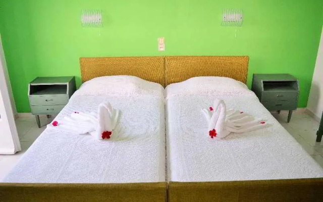 THIRES Guesthouse