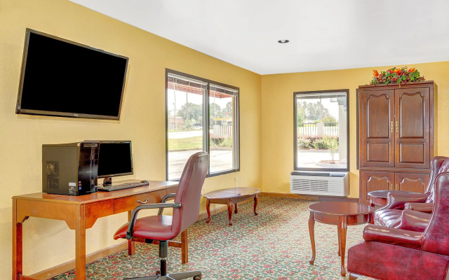 Red Roof Inn Griffin