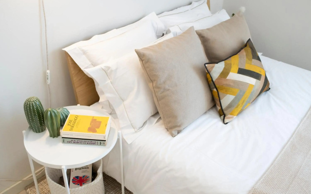 Art Home Apartments