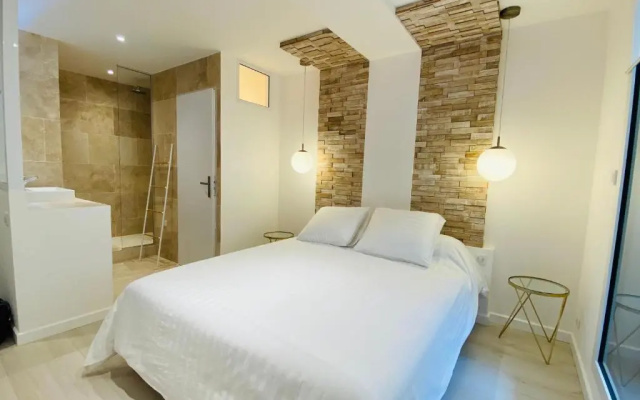 Feel@Home Nemausus « Le 11 »