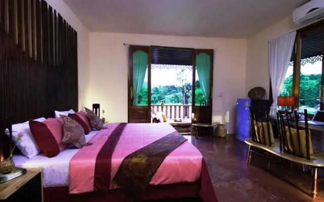 Paicome Hide Away Resort
