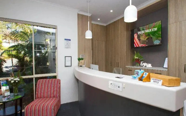 Fairway Motor Inn