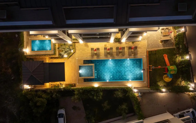 Loovox Suites
