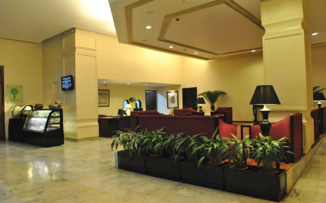 Dynasty Hotel