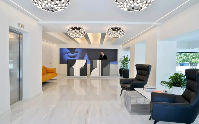 Отель The Athenaeum Luxury