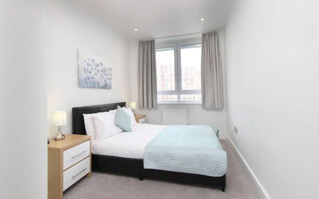 Ringside Apartments