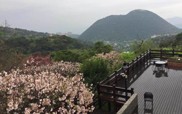 Yangmingshan Jing Shan Recreation Area 2