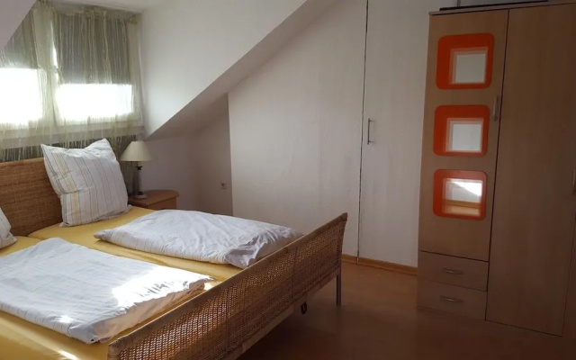 Apartments Bahri