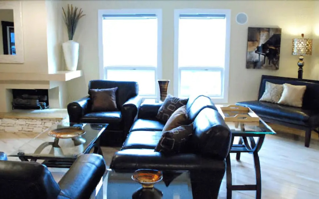 Corporate Suites of Calgary - Rosewood Estates