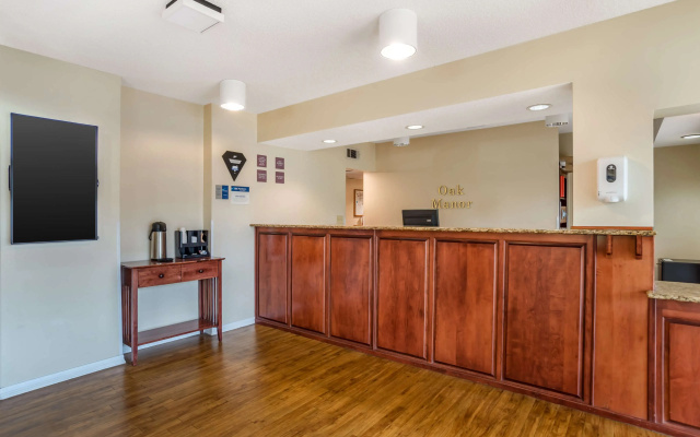 Best Western Oak Manor