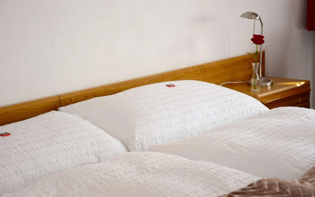 Hotel Pazzola