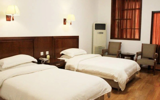 Jiangnan Hotel