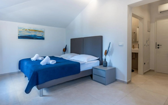 Sonia Rooms
