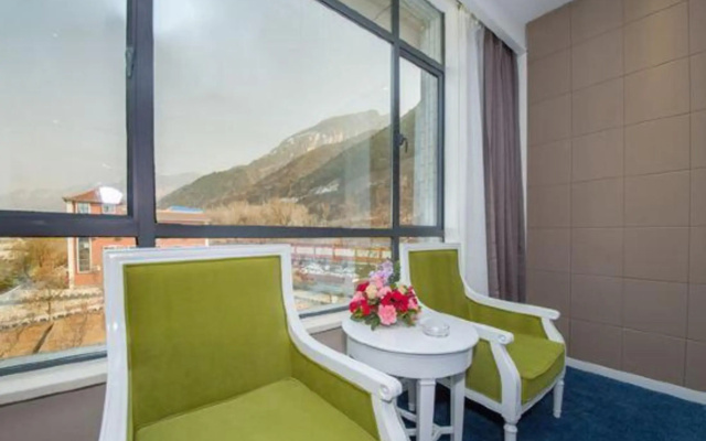 Xinyuan International Hotel