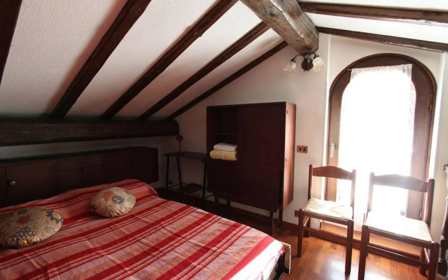 Cozy Apartment in the Historic Centre of Bellagio
