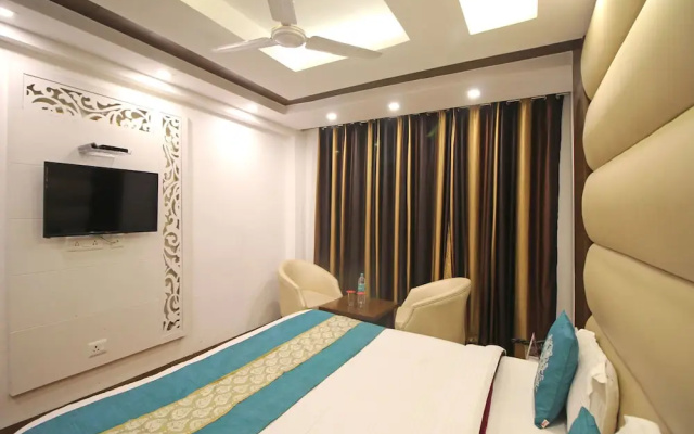 OYO 6119 Hotel Royal Classic