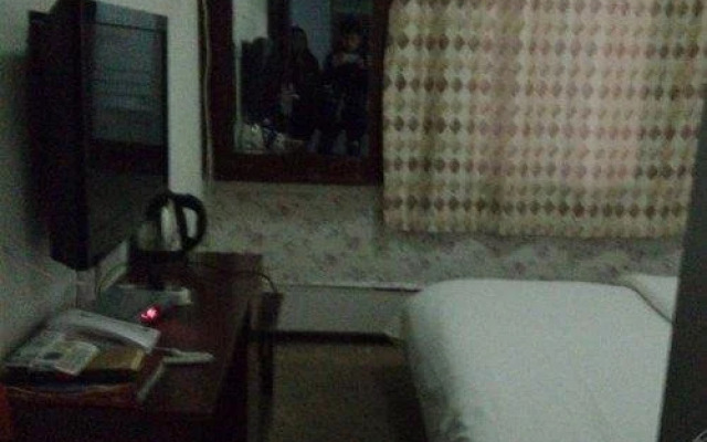 Yilu Inn