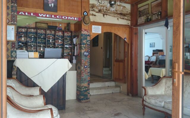 Wallabies Victoria Hotel Турция, Сельчук - отзывы, цены и фото номеров - забронировать отель Wallabies Victoria Hotel онлайн вид на фасад