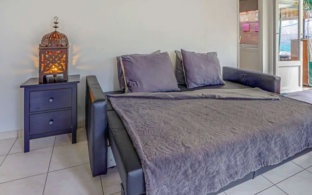 Bright Holiday Home in Lanaken near Lake with Garden