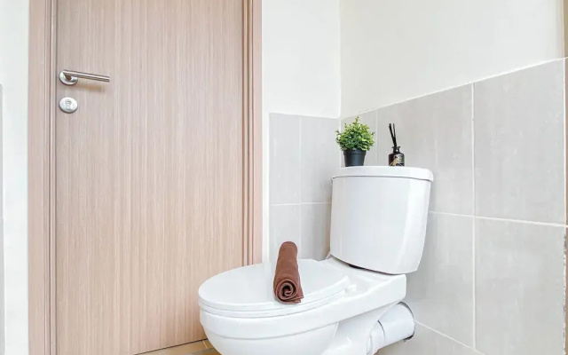 Modern Style 2Br Apartment At Meikarta