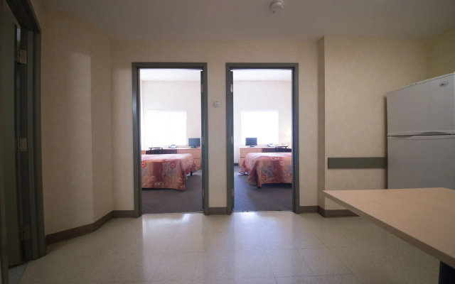 Residence & Conference Centre - Windsor