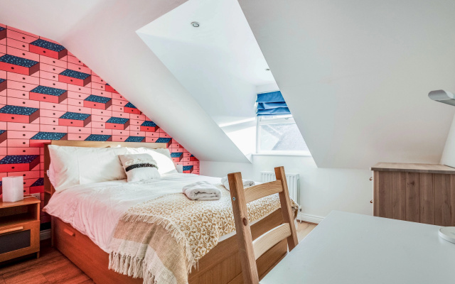 The St Clements Townhouse 3 Bedroom Bijou central