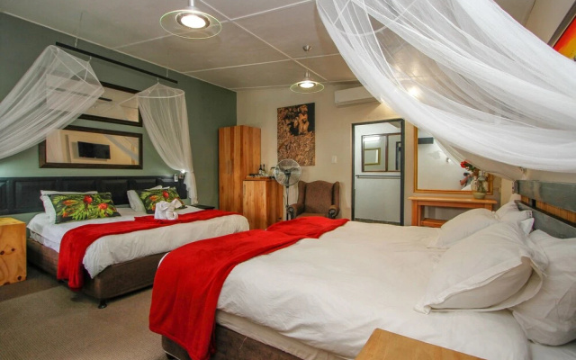 Umlilo Lodge