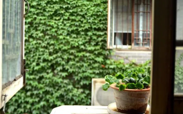 Simple Capsule Home (Xi'an Shu Yuan Men)