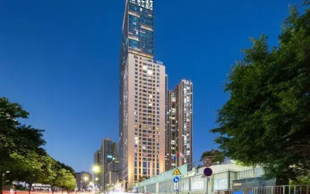 Shenzhen Boyun Hotel (Shangwu Metro Station, Bao'an)