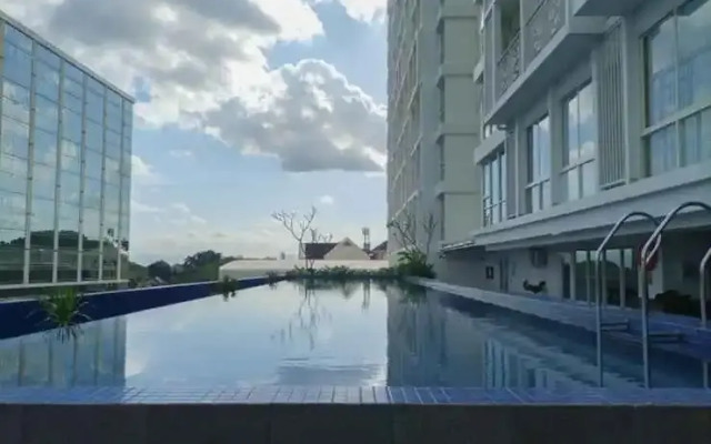 Best Choice And Modern Studio At Apartment Mataram City
