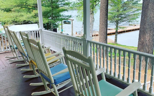 The Woods Inn
