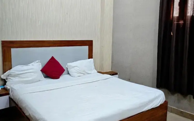 Hotel Sai Sharnam
