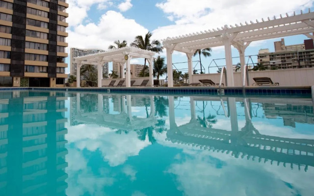 Hawaiian Monarch by Hawaii Ocean Club