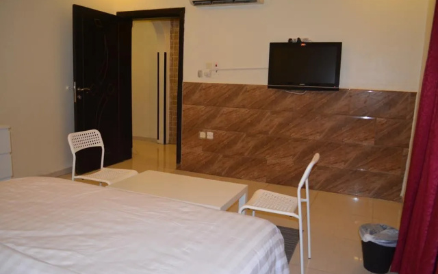 Al Nabarees Golden Suites