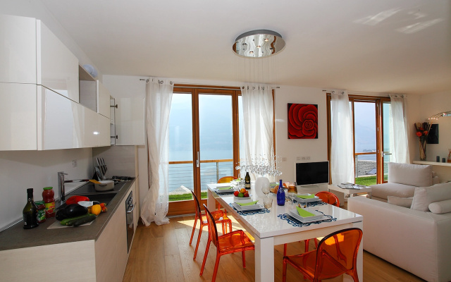 Riva Bellano Orchidea 3